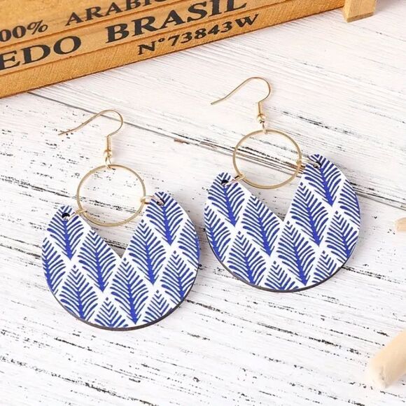 ✨🆕✨ Bohemian Wooden Dangle Earrings ✨only 2 Patterns Remaining ✨ - Picture 9 of 15